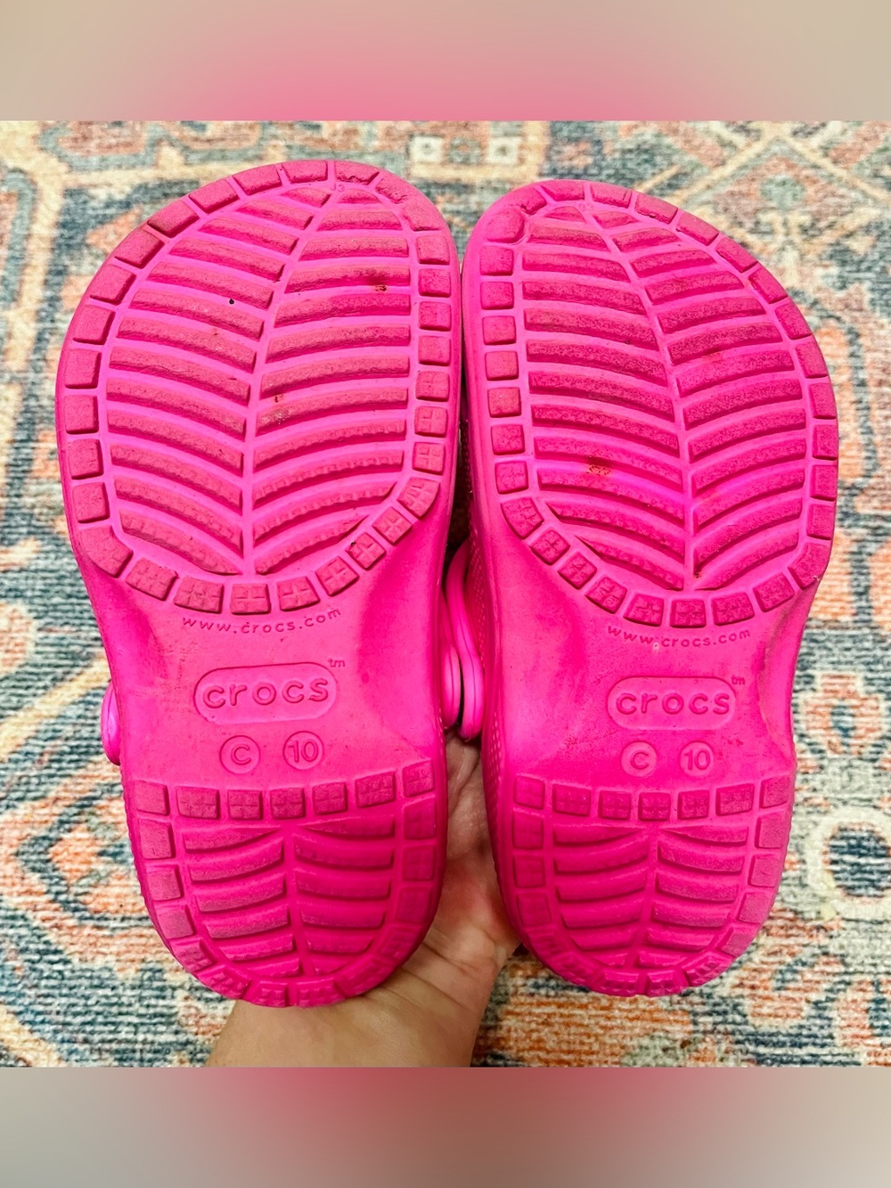 CROCS Kids Classic Clog in Bright Pink with Colorful Charms - Picture 4 of 4